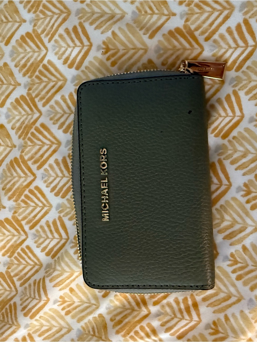 Michael Kors Green Pebbled Leather Zip Card Holder with Gold Hardware